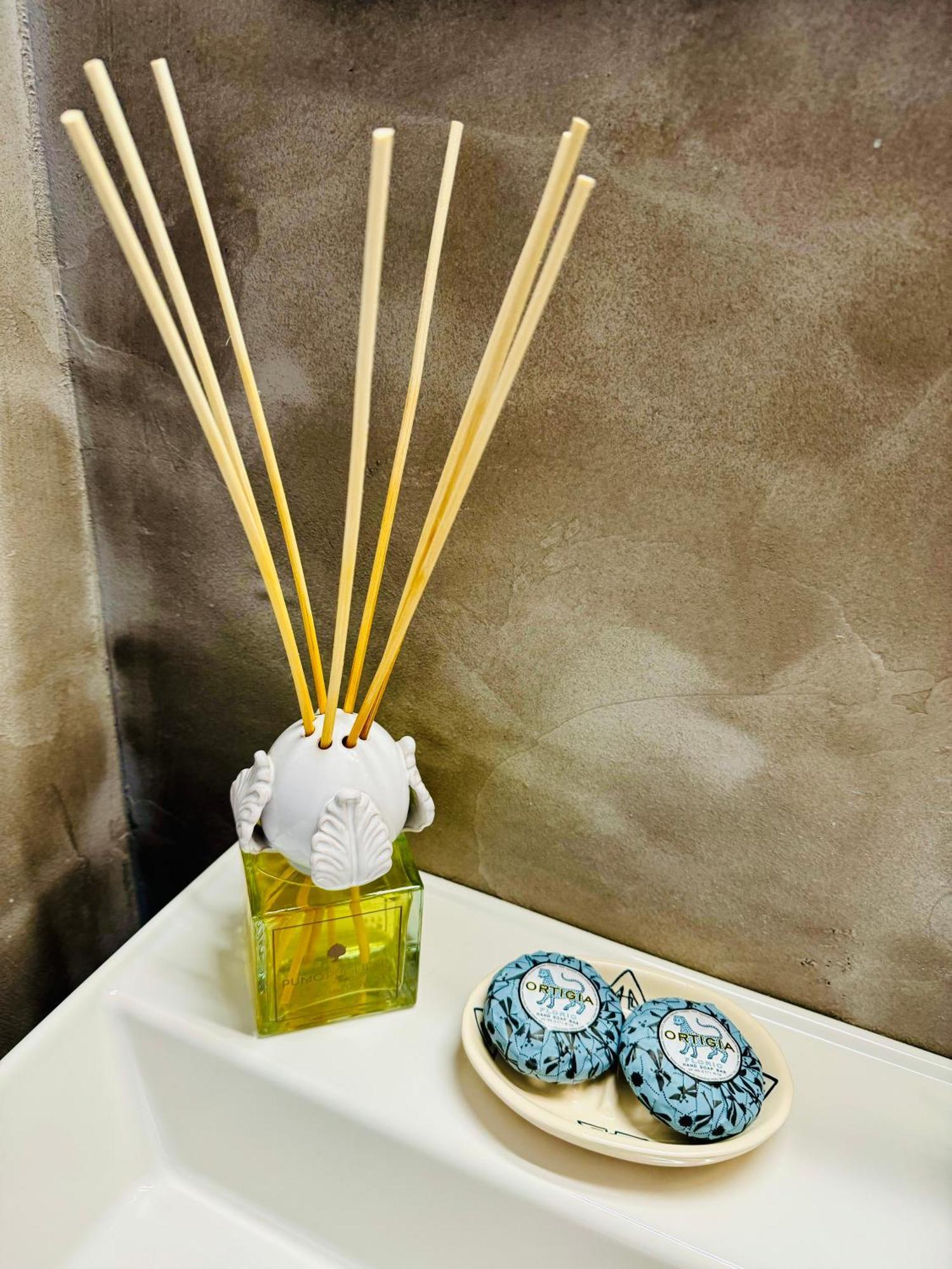 Dimora Del Sole Luxury And Charm Apartamento