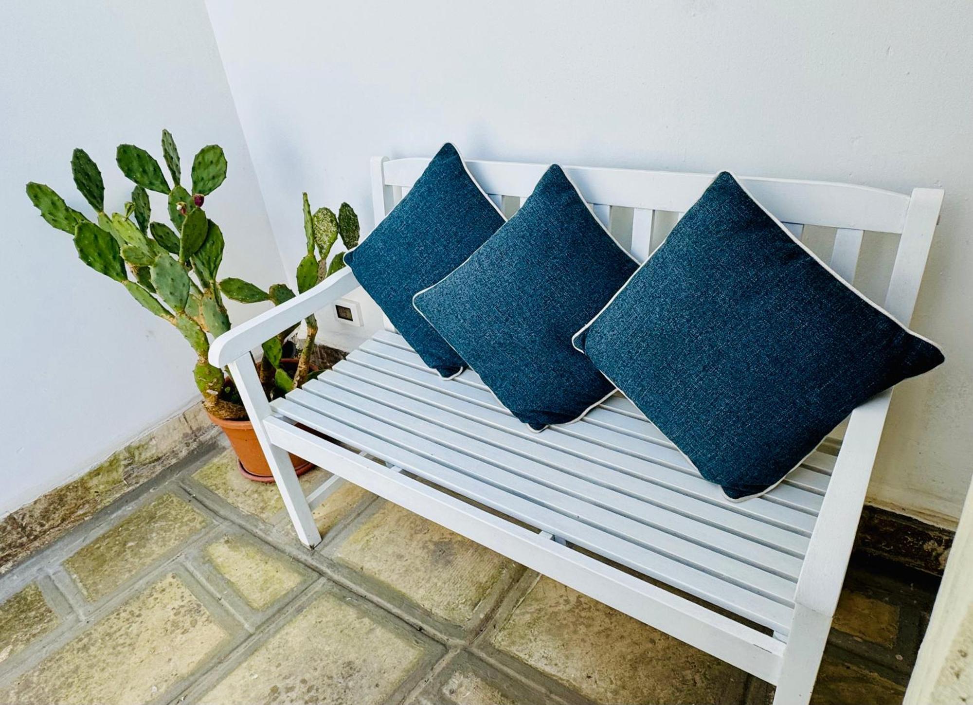 Dimora Del Sole Luxury And Charm Apartment